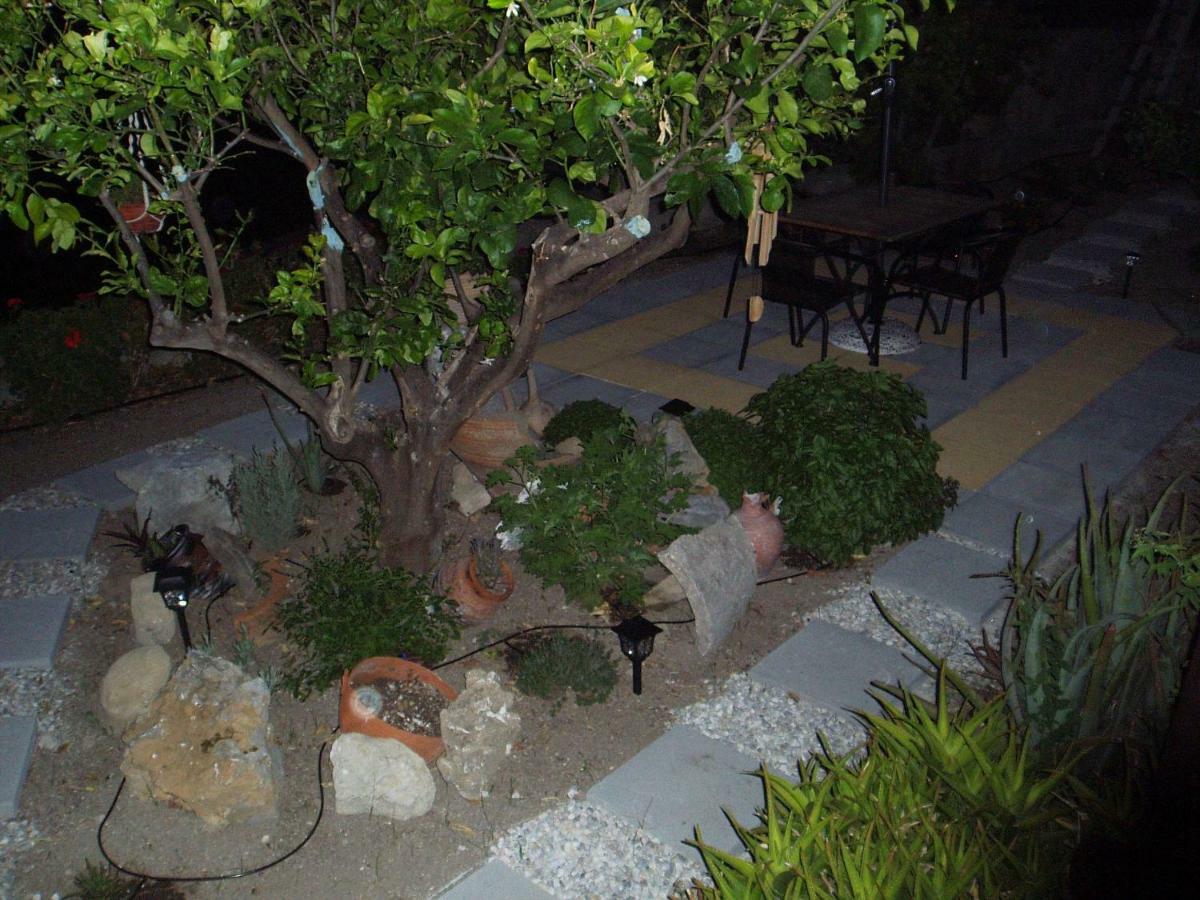 Ferienwohnung Ostria'S House Kíssamos Exterior foto