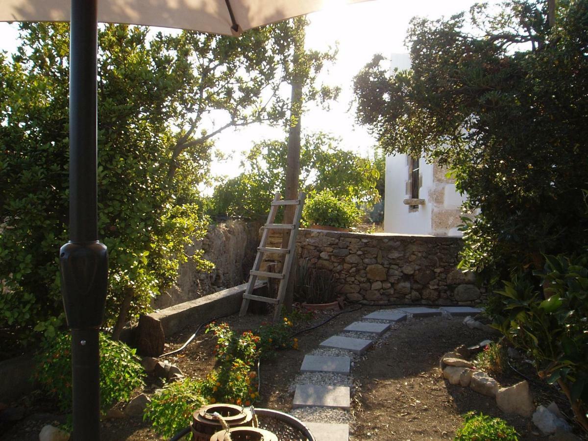 Ferienwohnung Ostria'S House Kíssamos Exterior foto